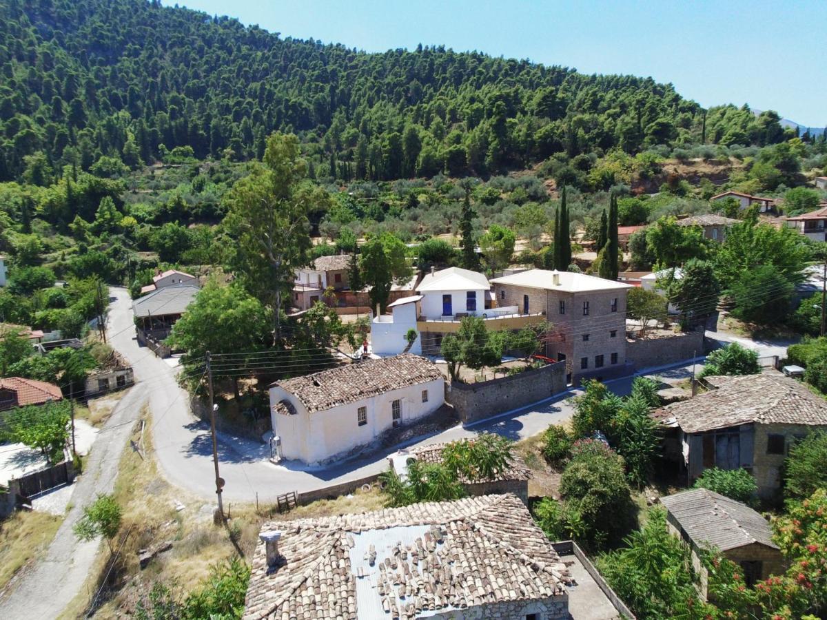 Willa The Old Olive Mill House Aegae Zewnętrze zdjęcie