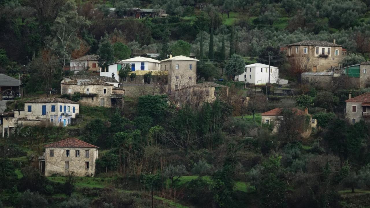 Willa The Old Olive Mill House Aegae Zewnętrze zdjęcie