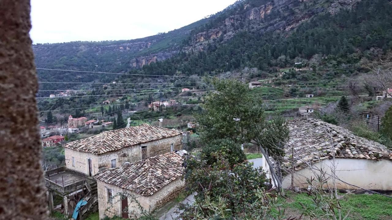 Willa The Old Olive Mill House Aegae Zewnętrze zdjęcie